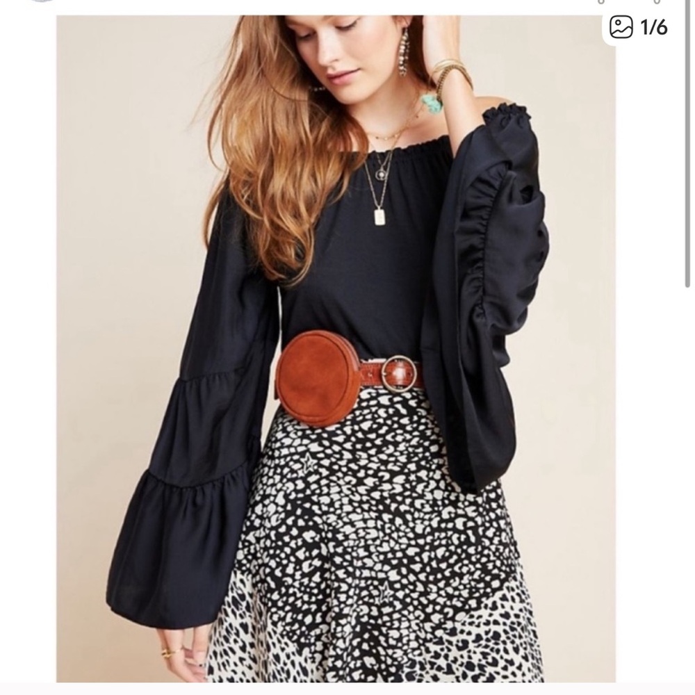 By Anthropologie Women’s Tiered sleeve off the shoulder blouse Size XS Black